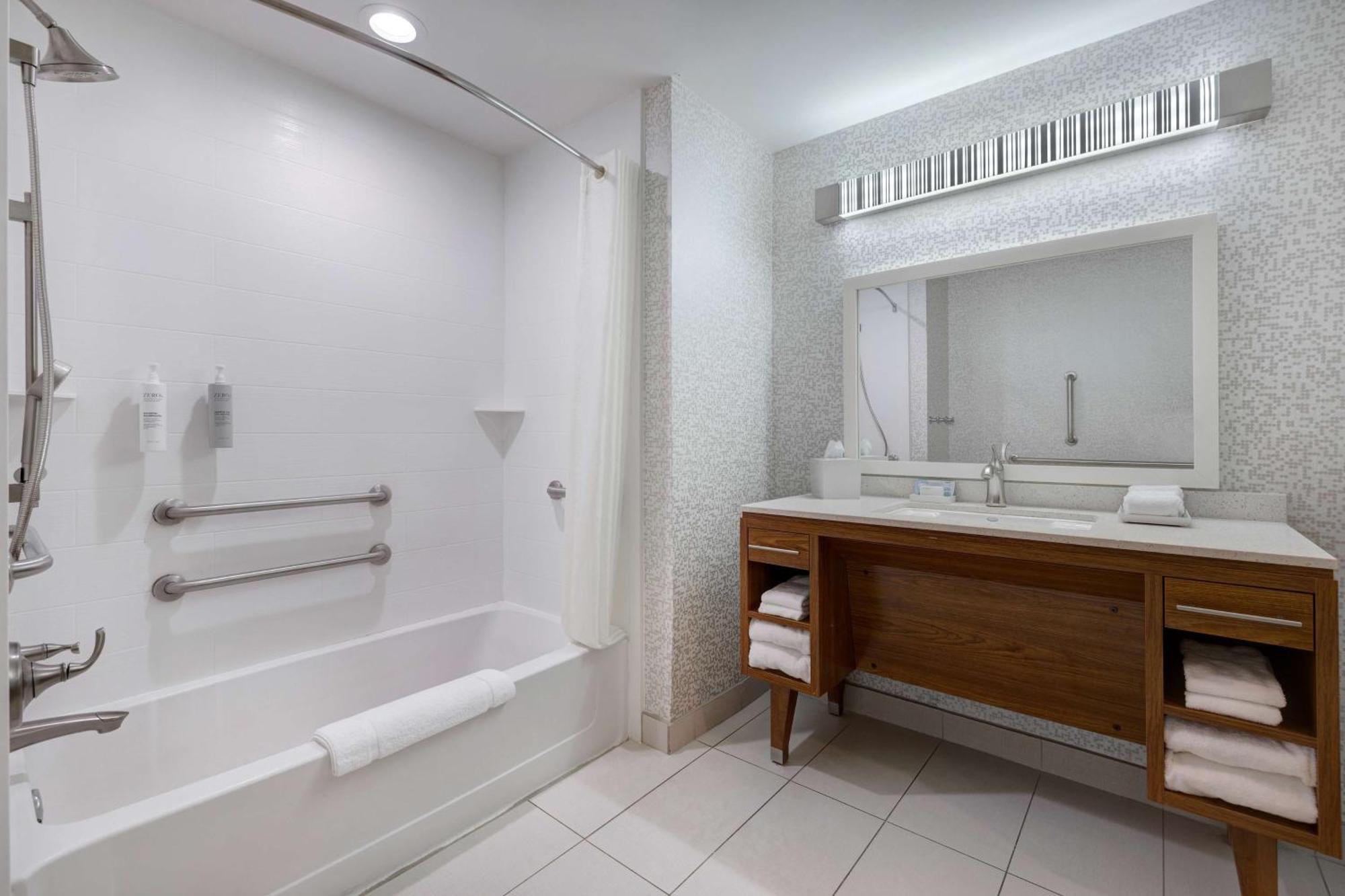Home2 Suites By Hilton Стилуотър Екстериор снимка