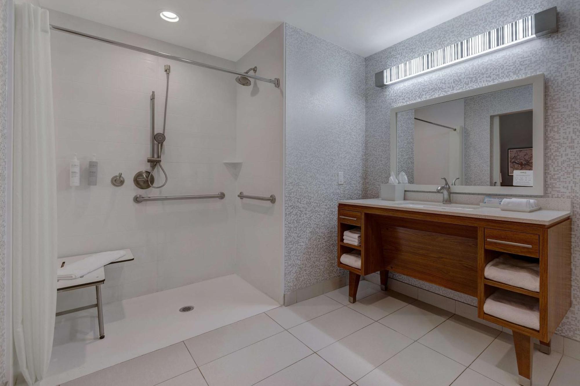 Home2 Suites By Hilton Стилуотър Екстериор снимка